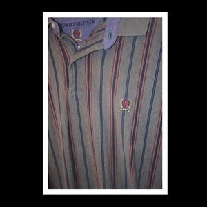 VINTAGE TOMMY HILFIGER POLO
